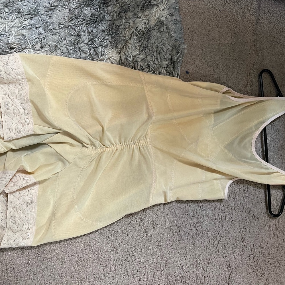 Body shaper - Picture 2 of 6